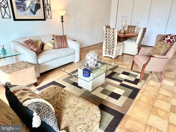 1245 4TH Street SW E207, Washington DC 20024