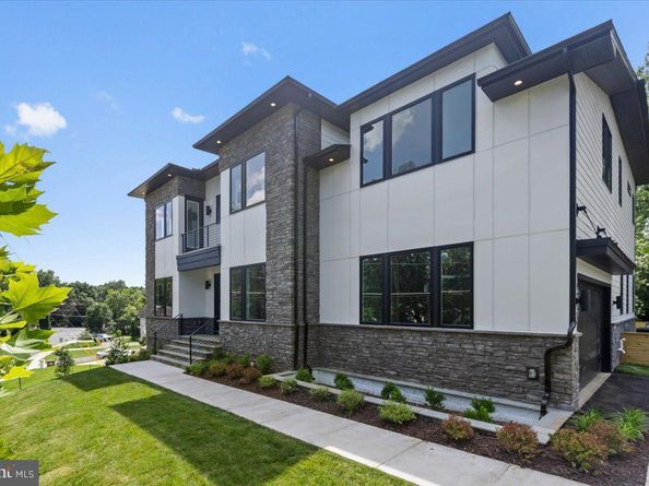 6511 Ivy Hill Drive, Mclean VA 22101