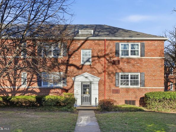 4360 N Pershing Drive 43603, Arlington VA 22203