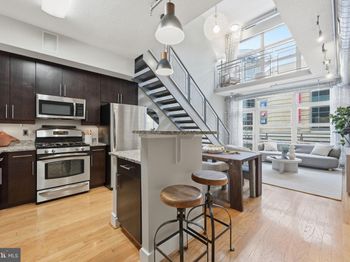 1390 Kenyon Street NW