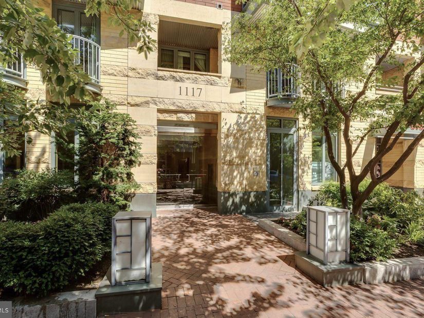 1117 10TH Street NW 811, Washington DC 20001