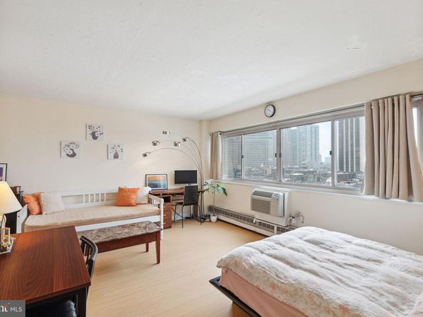 2101 Chestnut Street 909, Philadelphia PA 19103
