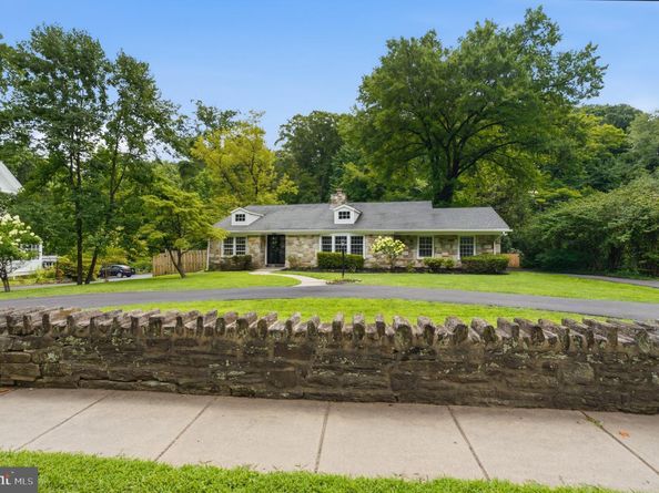 432 Greenwood Avenue, Wyncote PA 19095