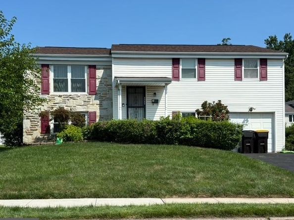 3242 Parkview Drive, Bensalem PA 19020