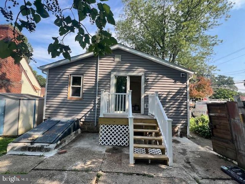 1960 Maple Avenue, Croydon PA 19021