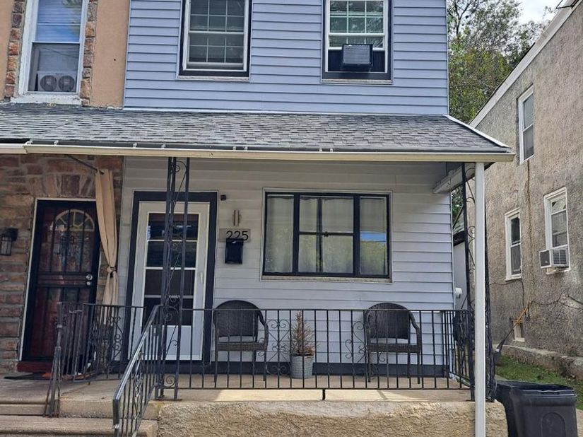 225 2nd Street, Darby PA 19023
