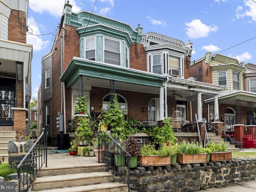 5227 Catharine Street, Philadelphia PA 19143
