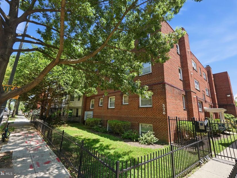 526 Kenyon Street NW 201, Washington DC 20010