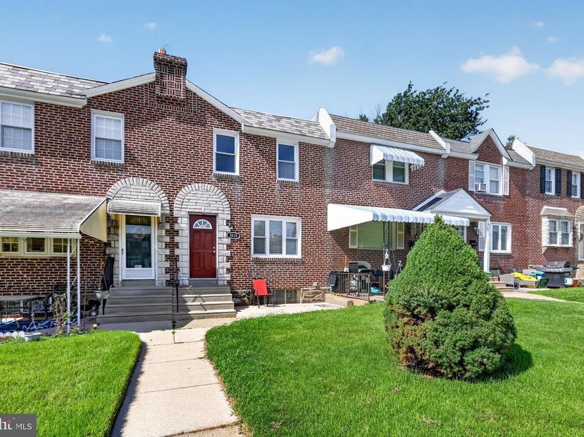 3839 Plumstead Avenue, Drexel Hill PA 19026