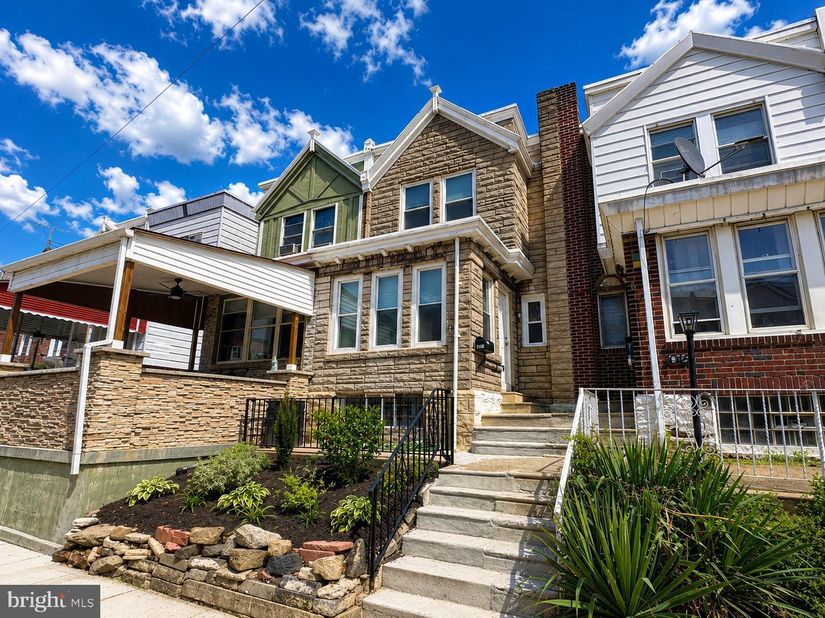 4047 Howland Street, Philadelphia PA 19124