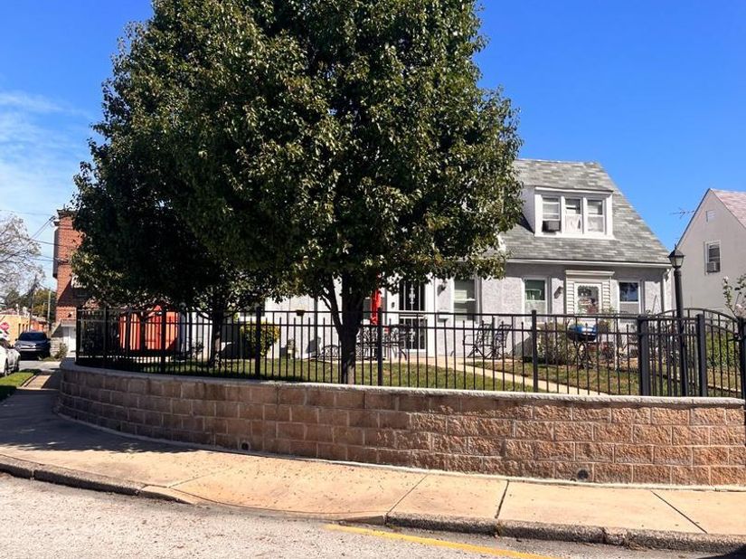 113 Brainerd, Sharon Hill PA 19079