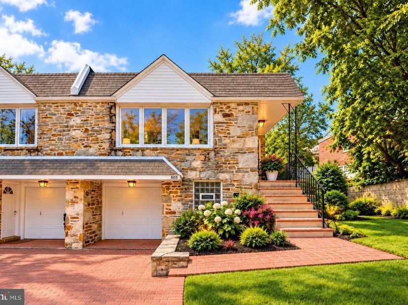 603 Hagner Street, Philadelphia PA 19128