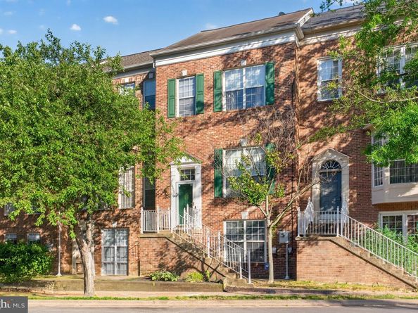 6006 Lincolnia Road, Alexandria VA 22312