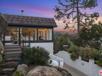 19901 Grand View Drive