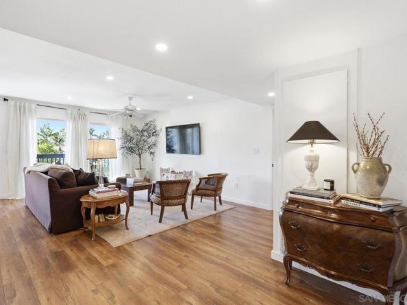 333 Orange Avenue 16, Coronado CA 92118