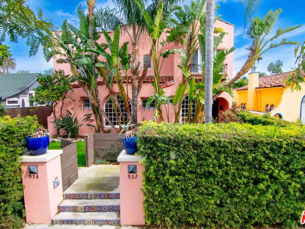 930 N Harper Avenue, West Hollywood CA 90046