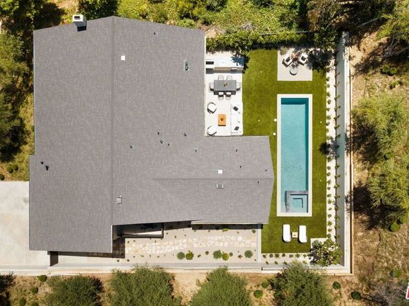 8628 Edwin Drive, Los Angeles CA 90046