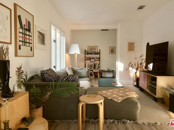 466 Wren Drive, Los Angeles CA 90065