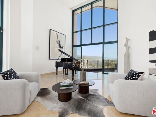 10490 Wilshire Boulevard PH4, Los Angeles CA 90024