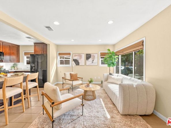 5913 Fountain Avenue, Los Angeles CA 90028