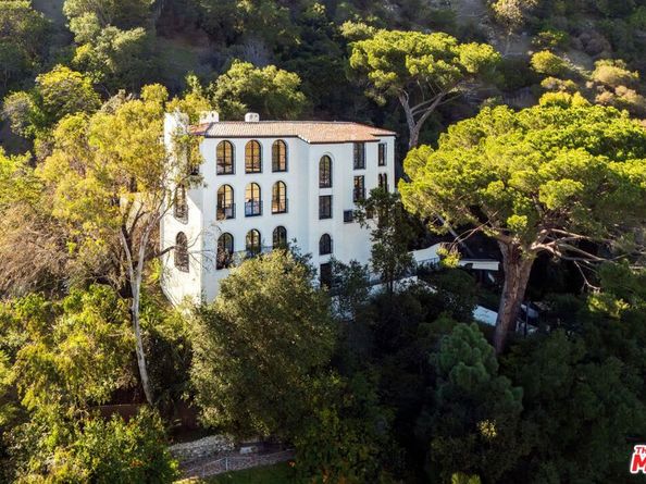 1301 N Beverly Drive, Beverly Hills CA 90210