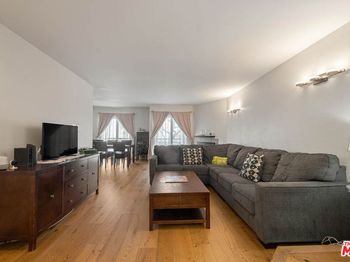 1515 S Beverly Drive