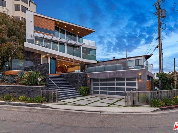 17405 Castellammare Drive, Pacific Palisades CA 90272