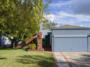 574 N Sunnyslope Avenue