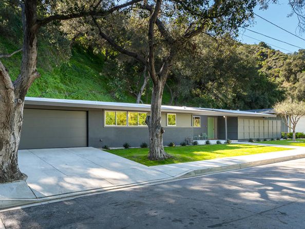 3505 El Lado Drive, Glendale CA 91208