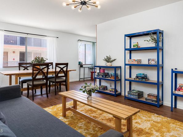 377 W California Ave #18, Glendale CA 91203