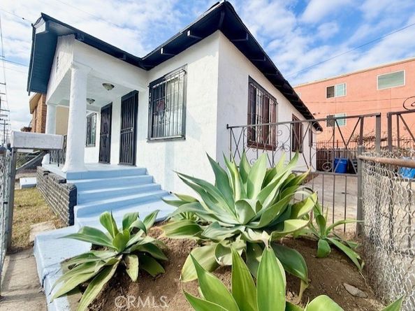 2411 Griffith Avenue, Los Angeles CA 90011