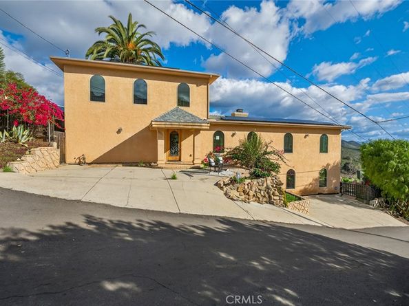 20227 Ash Lane, Escondido CA 92029