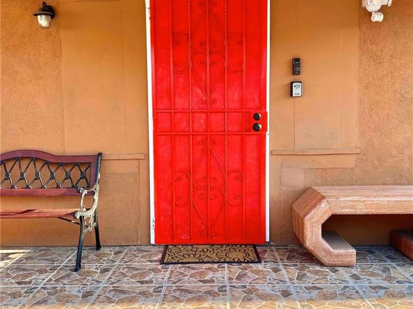 1364 61ST E 61st, Los Angeles CA 90001