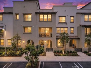 641 S Motif Street