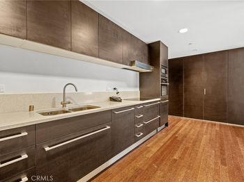 6250 Hollywood Boulevard