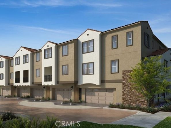 2420 E Agave Avenue 5, Anaheim CA 92806