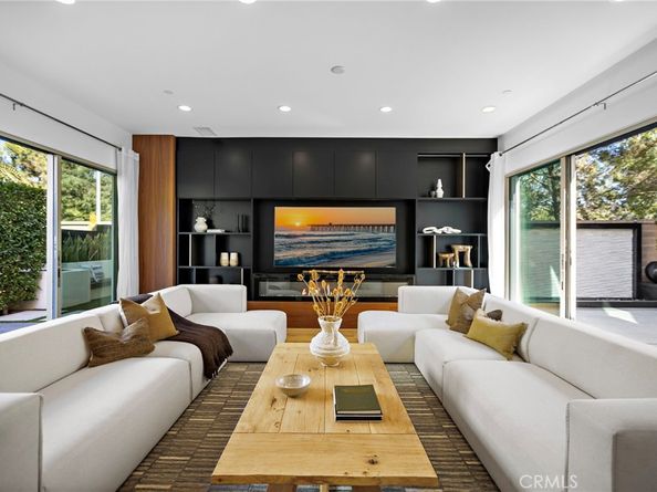 51 Fenway, Irvine CA 92620