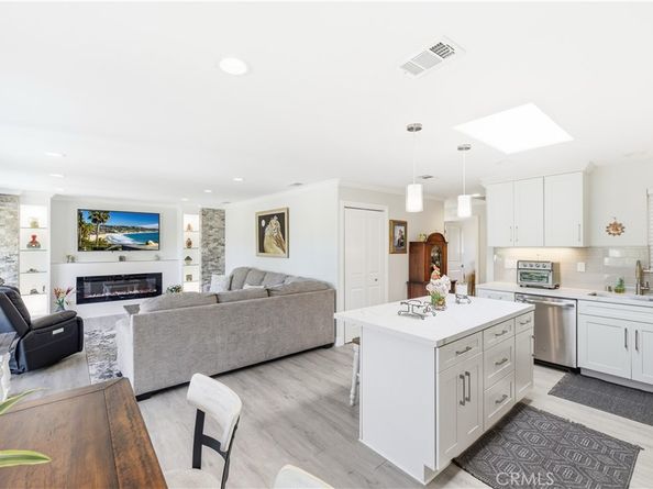 2269 Via Puerta Q, Laguna Woods CA 92637