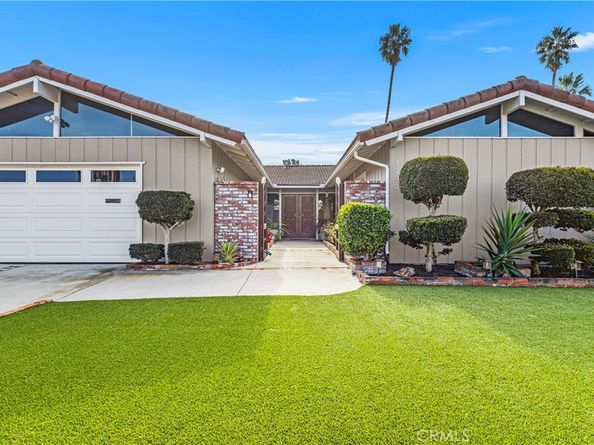 4232 Calhoun Drive, Huntington Beach CA 92649