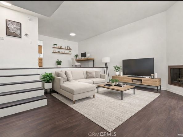 13243 Vanowen 2, North Hollywood CA 91605
