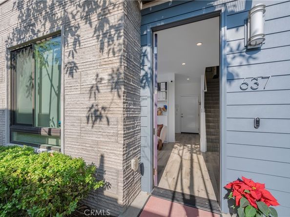 637 Cardiff Reef, Costa Mesa CA 92627