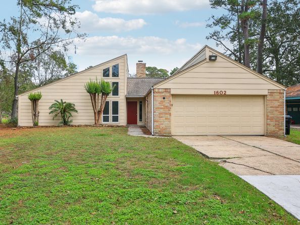 1602 Chestnut Ridge Road, Kingwood TX 77339