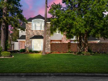 12114 Knobcrest Drive