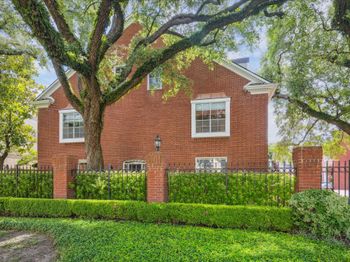 2902 West Lane Drive