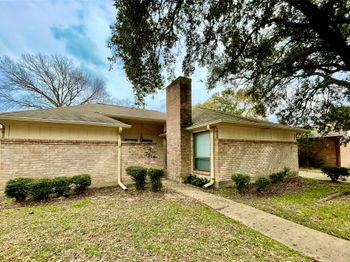 7918 MIDLAND FOREST Drive