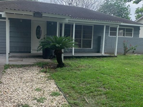 10601 Ambursen Street, Houston TX 77034