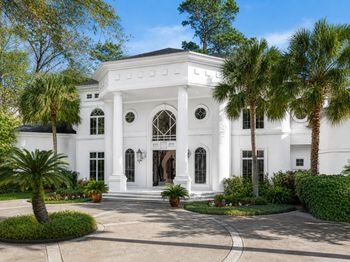 608 Little John Lane