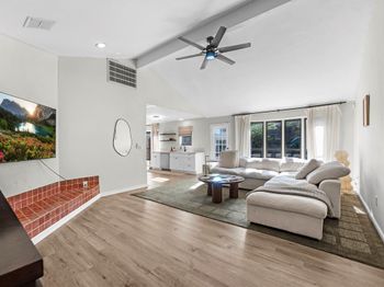 223 Kirkaldy Drive