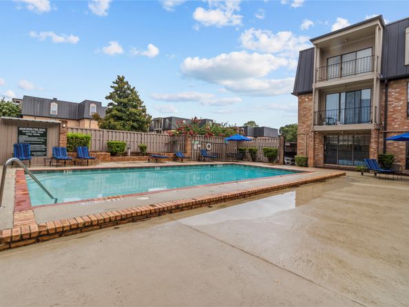 2400 N Braeswood Boulevard 123, Houston TX 77030