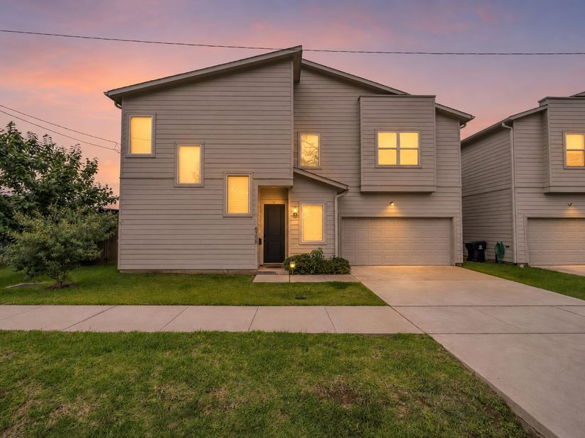 6708 Arapahoe Street, Houston TX 77020